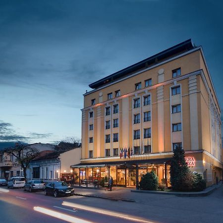 Hotel Opera Plaza Cluj-Napoca Extérieur photo