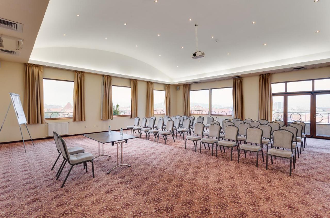 Hotel Opera Plaza Cluj-Napoca Extérieur photo