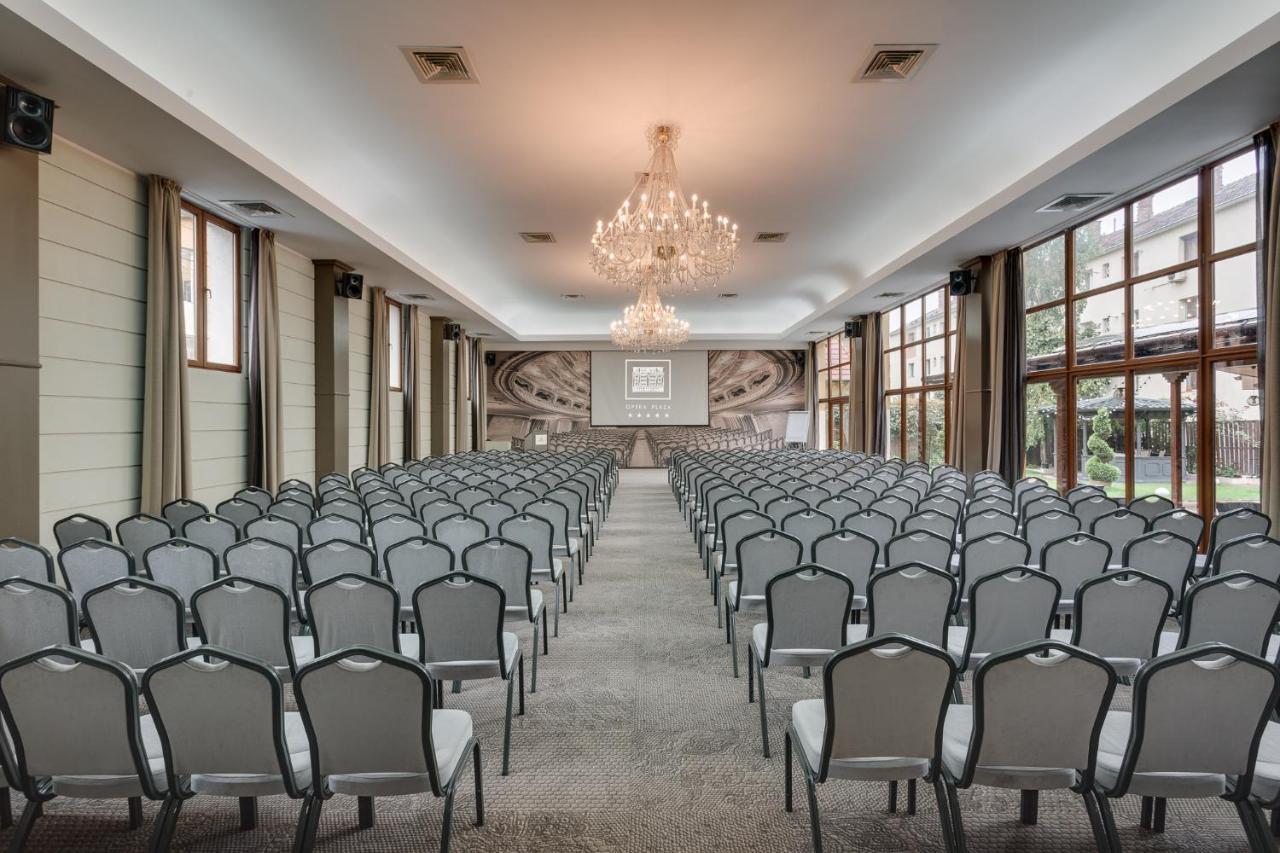 Hotel Opera Plaza Cluj-Napoca Extérieur photo