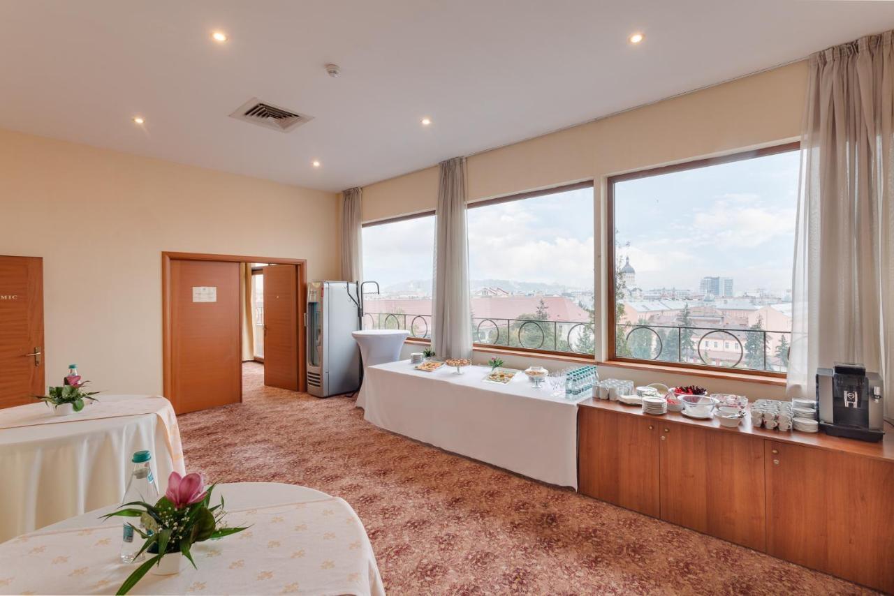 Hotel Opera Plaza Cluj-Napoca Extérieur photo