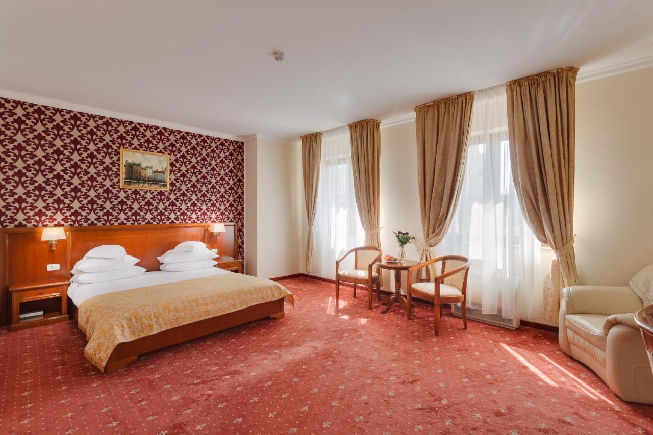 Hotel Opera Plaza Cluj-Napoca Extérieur photo