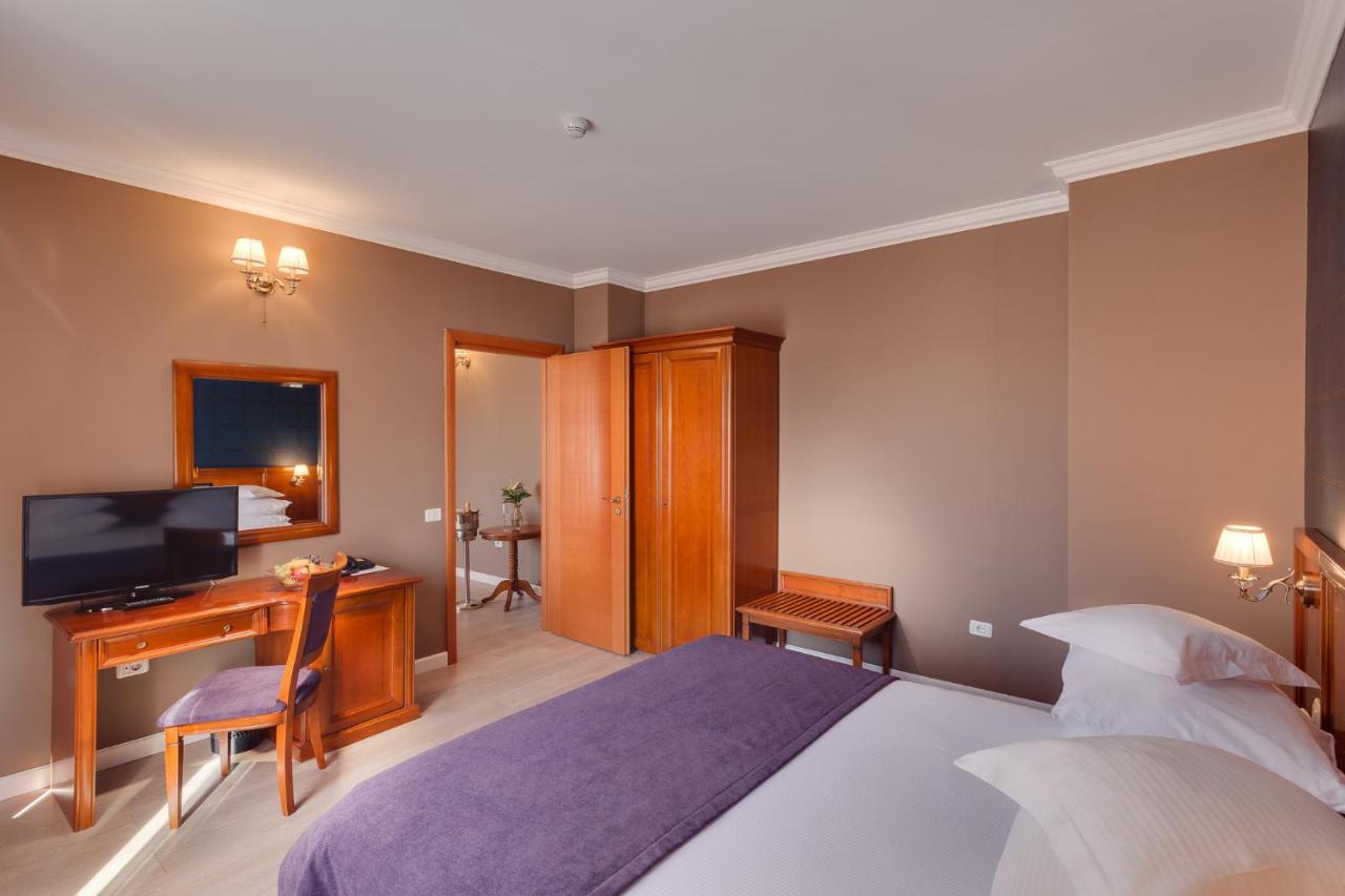 Hotel Opera Plaza Cluj-Napoca Extérieur photo
